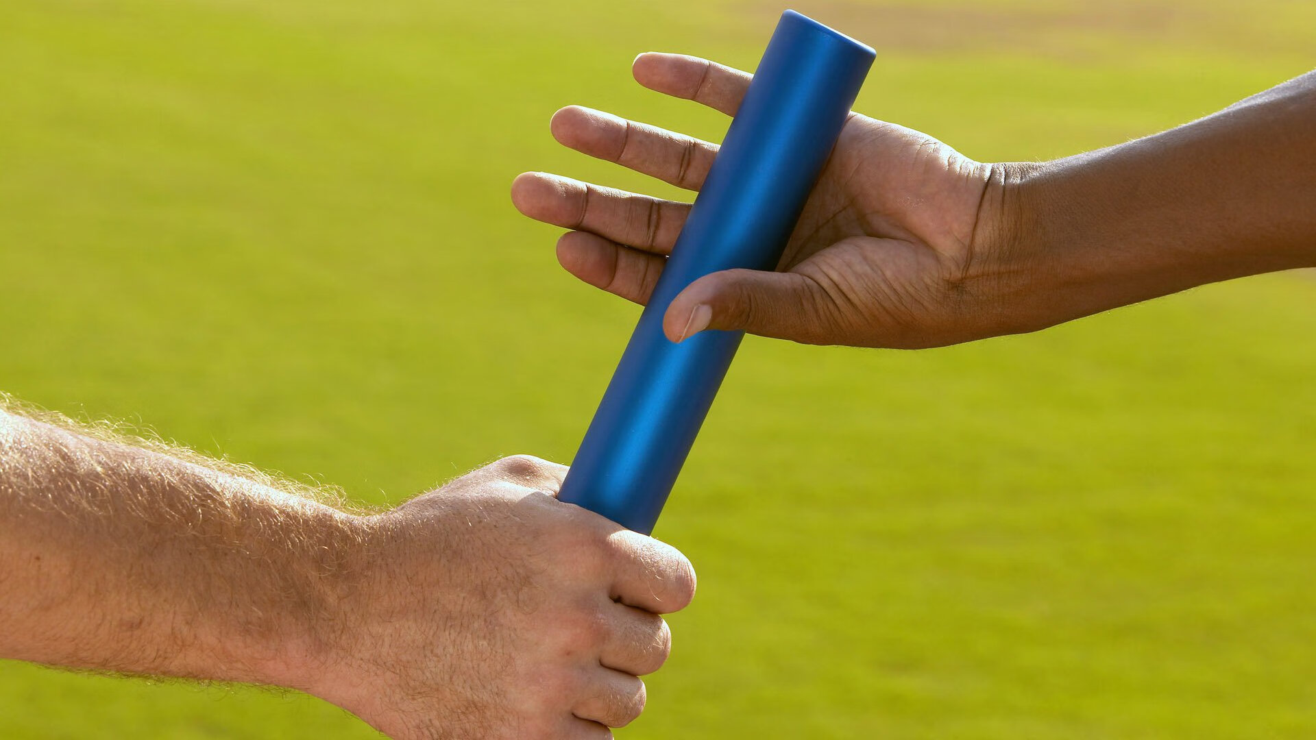 赛道奇迹，皮亚斯特里关键制胜，索伯车队逆转阿斯顿马丁